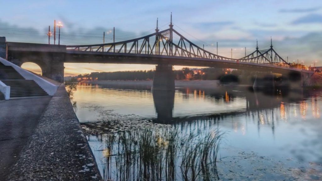 Порывистый ветер сохранится в Твери до глубокой ночи Порывистый ветер сохранится в Твери до глубокой ночи