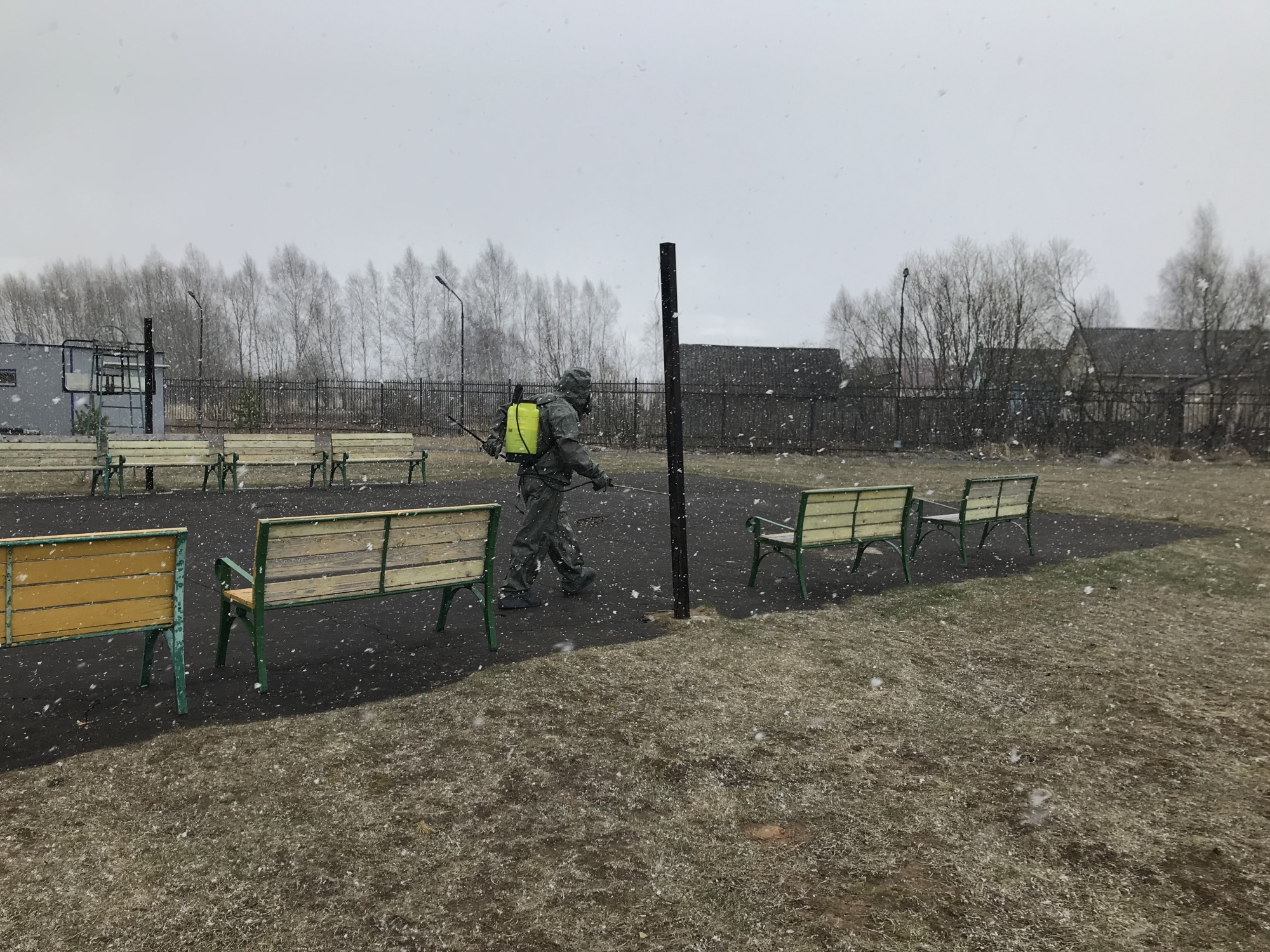 В Тверской области продолжается дезинфекция улиц и социально значимых объектов В Тверской области продолжается дезинфекция улиц и социально значимых объектов