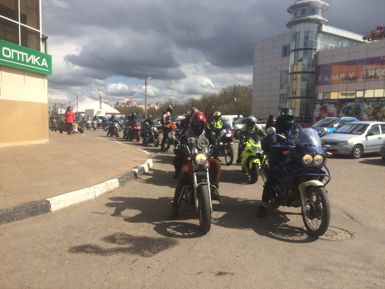 В Твери прошло скромное открытие мотосезона
