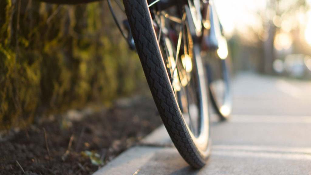 В Тверской области сбили пенсионерку на велосипеде В Тверской области сбили пенсионерку на велосипеде