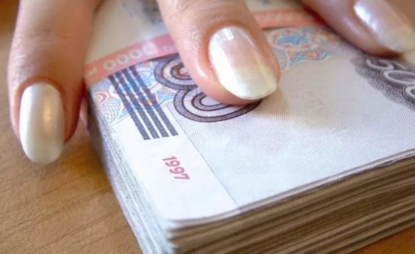 В Твери сотрудница фирмы незаконно присвоила почти миллион рублей В Твери сотрудница фирмы незаконно присвоила почти миллион рублей