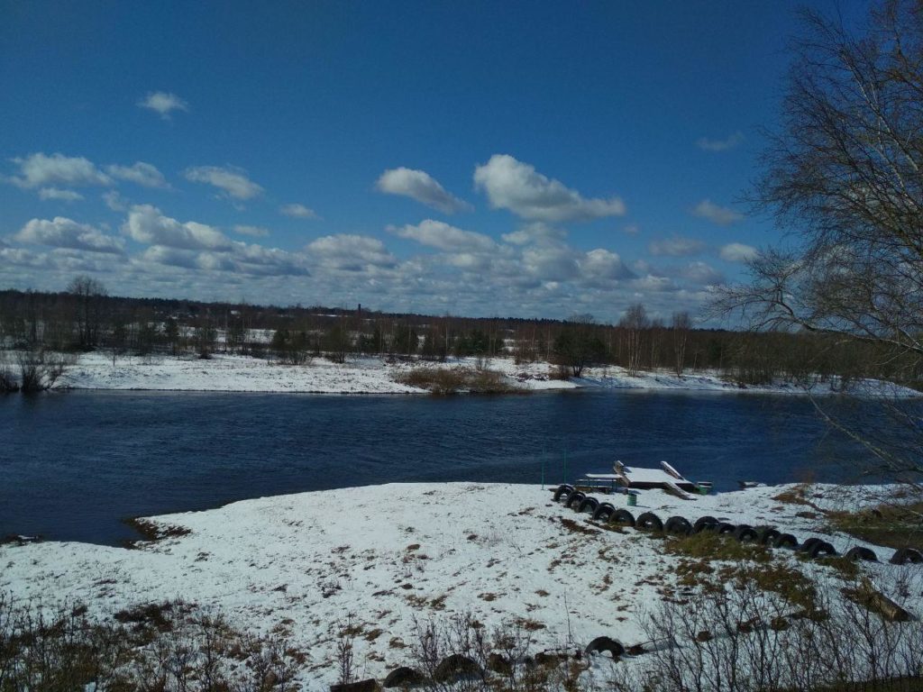 В Тверской области выпал красивый снег