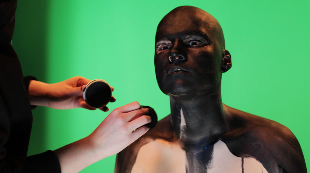 От Ромео до Мэнсона: что предлагают театры онлайн 9 апреля