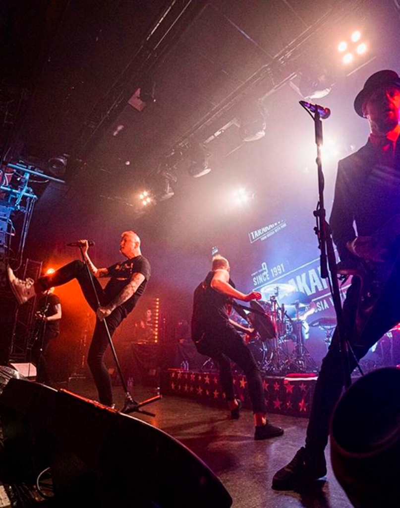 Сергей Лазарев, "Тараканы", Песняры: концерты онлайн 4 апреля из дома в Тверской области