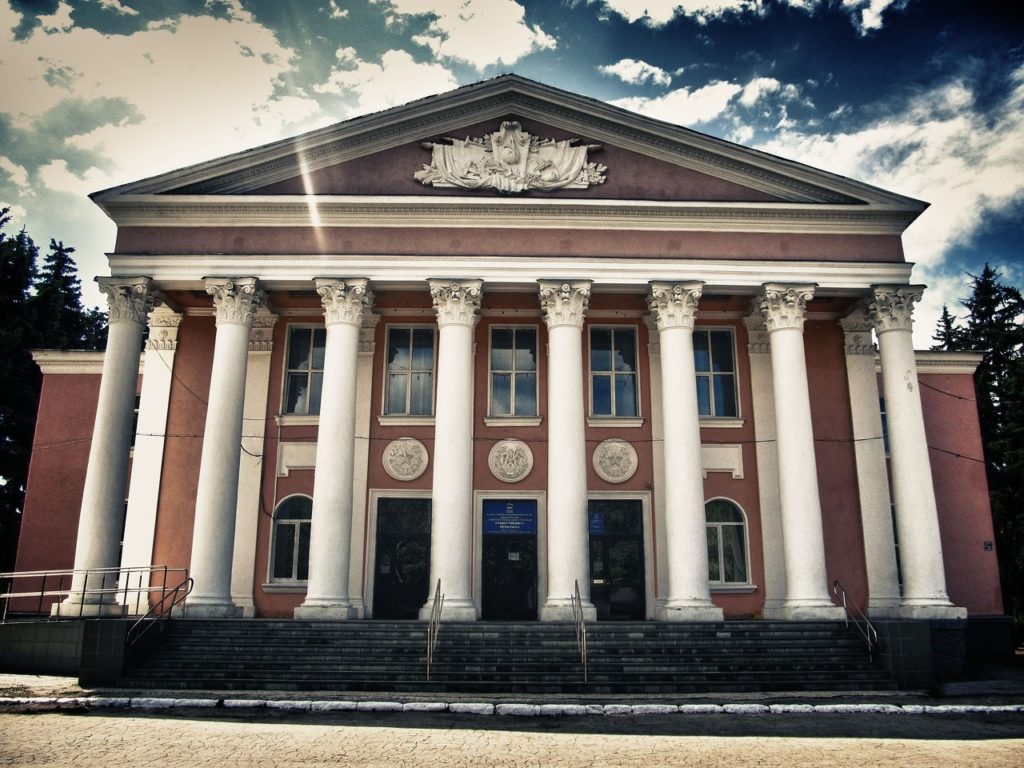 Несколько домов культуры в Тверской области получили субсидии Несколько домов культуры в Тверской области получили субсидии