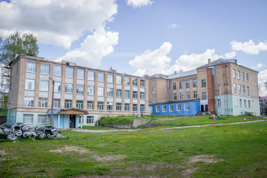 В Лихославльском районе начали ремонтировать школы к новому учебному году