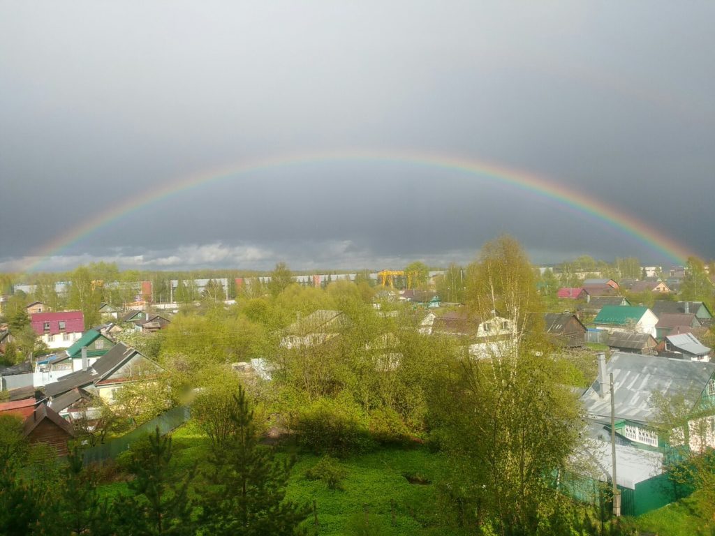 Над Ржевом в Тверской области появилась радуга