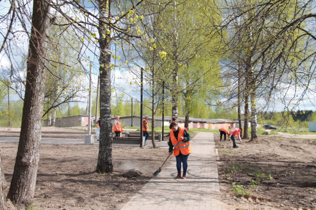 В Нелидово наводят порядок на улицах В Нелидово наводят порядок на улицах