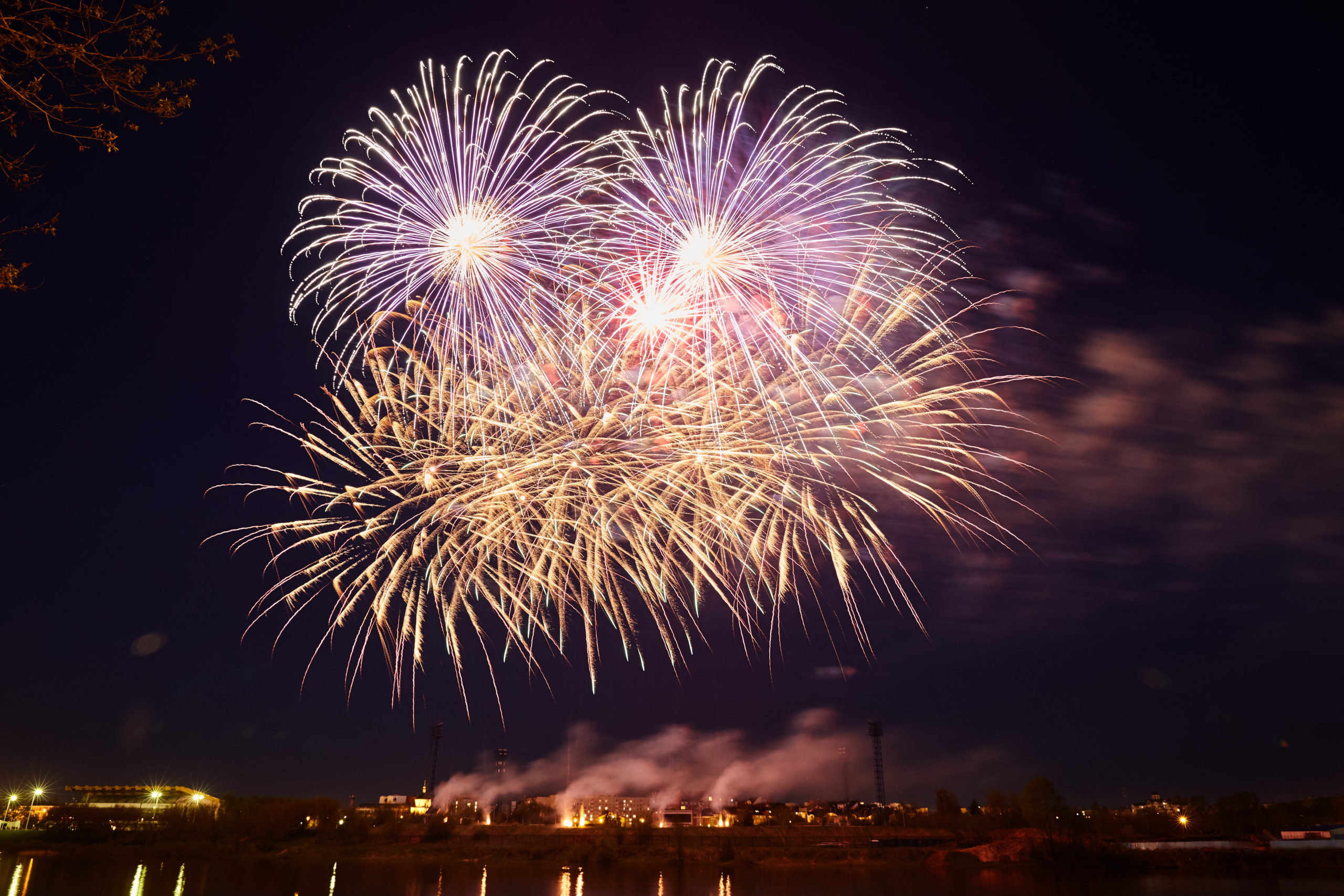 Два салюта в честь Дня Победы отгремели в Твери