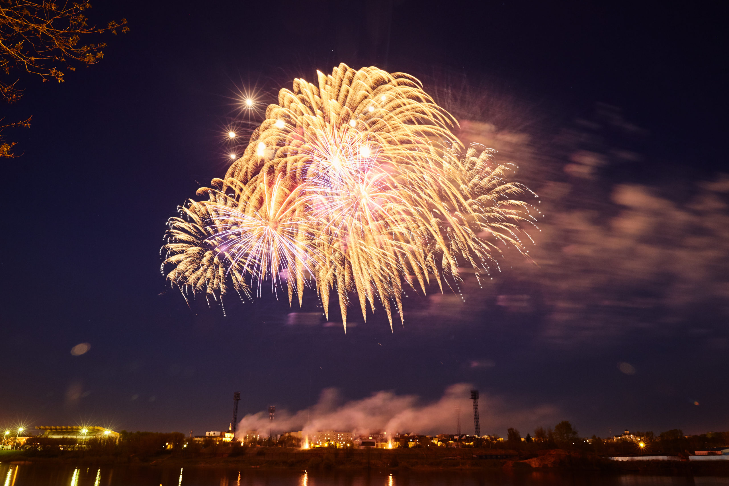 Два салюта в честь Дня Победы отгремели в Твери