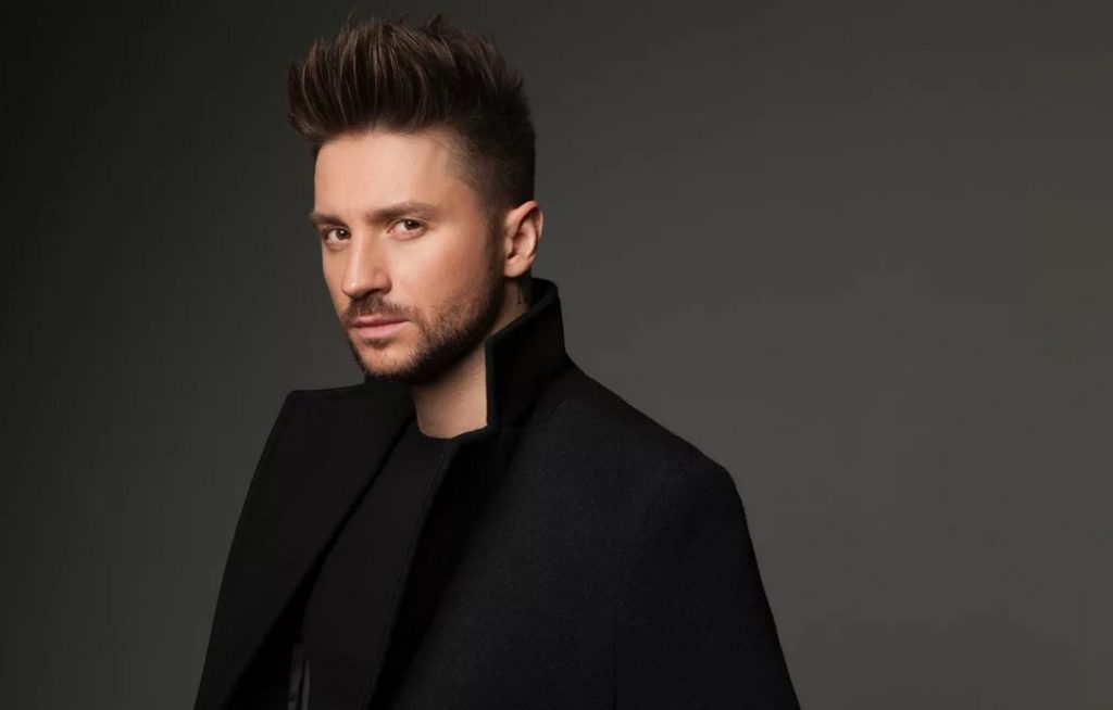 Видеосервис Wink покажет онлайн-концерт Сергея Лазарева