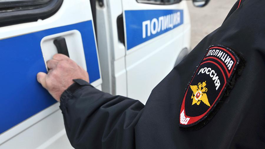 В Твери мужчина устроил наркопритон в своей квартире В Твери мужчина устроил наркопритон в своей квартире