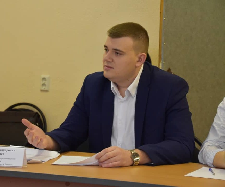 Кирилл Николаев: День Волги мы отмечаем акцией «Спасай планету» Кирилл Николаев: День Волги мы отмечаем акцией «Спасай планету»