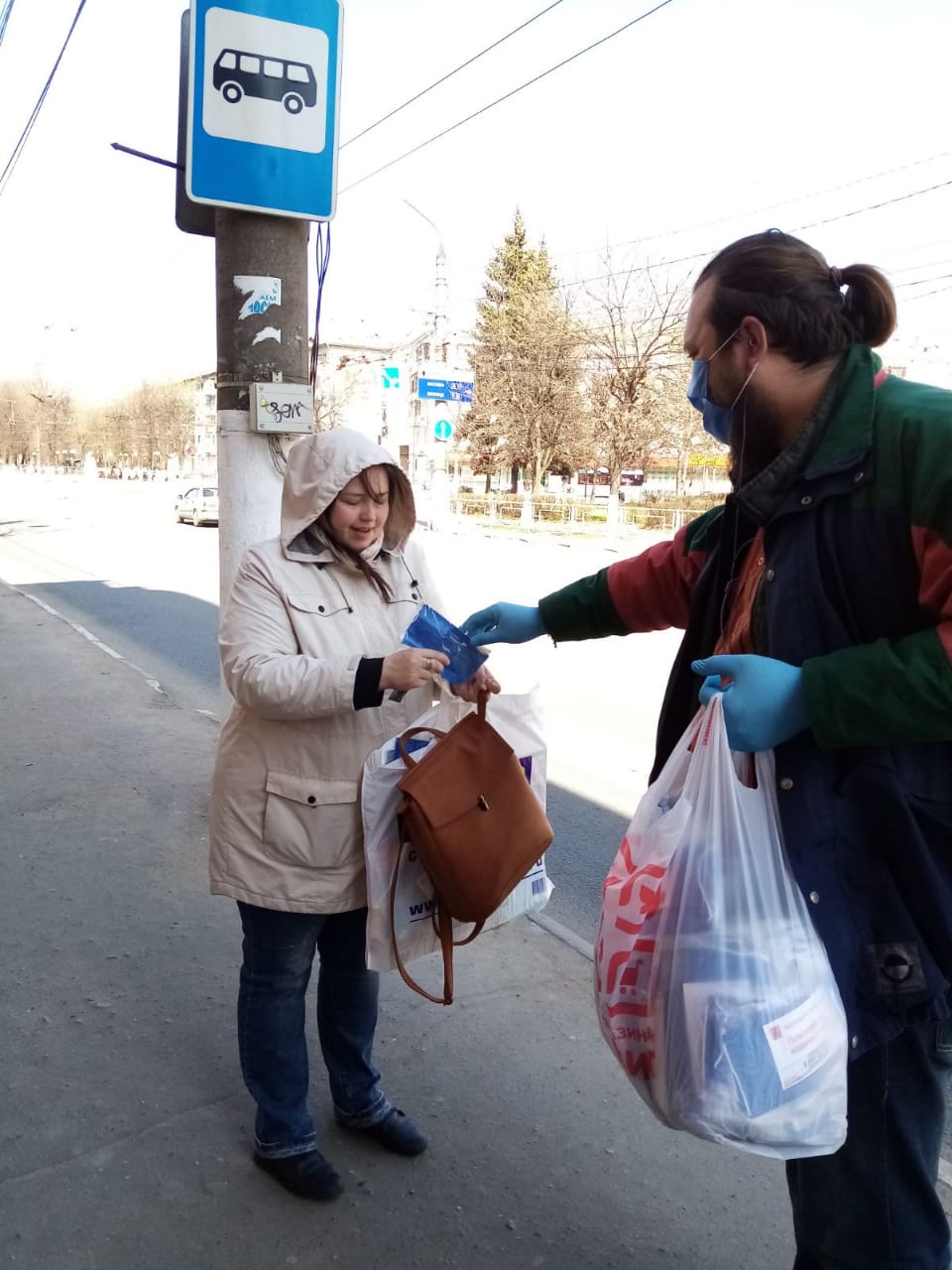 Более 200 тысяч масок раздали бесплатно в Тверской области