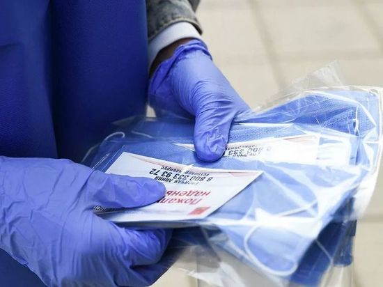 В Тверской области начали раздавать бесплатные маски В Тверской области начали раздавать бесплатные маски