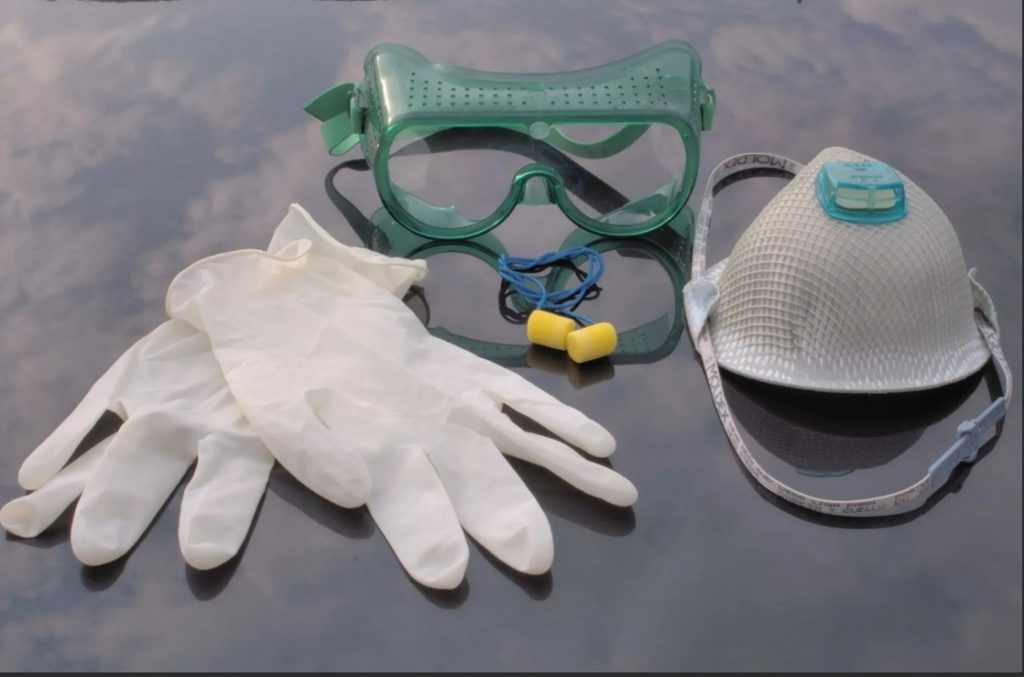 В Тверскую область поставлено более 89 тысяч средств индивидуальной защиты В Тверскую область поставлено более 89 тысяч средств индивидуальной защиты