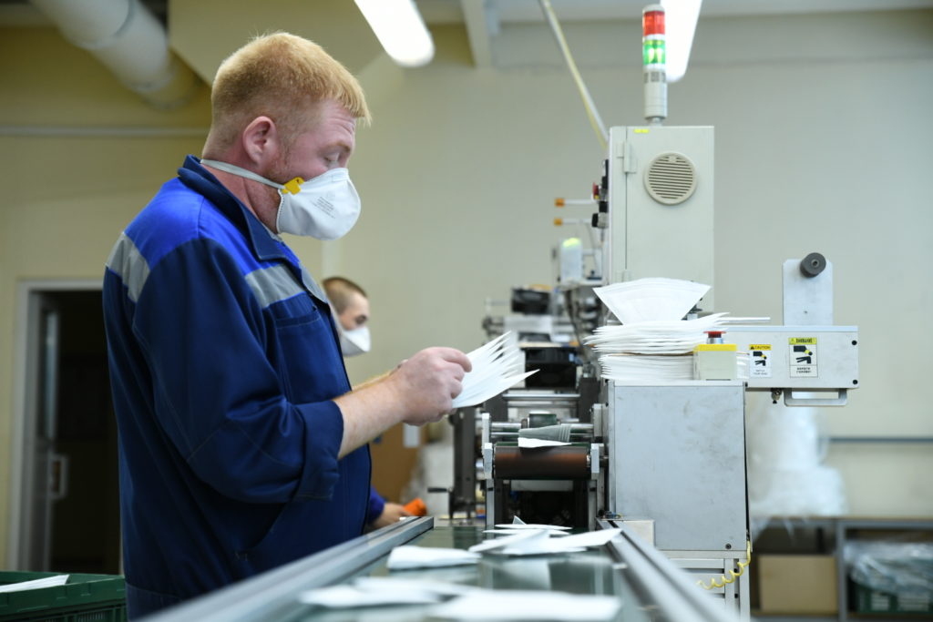 Игорь Руденя и Денис Мантуров посетили предприятия Тверской области