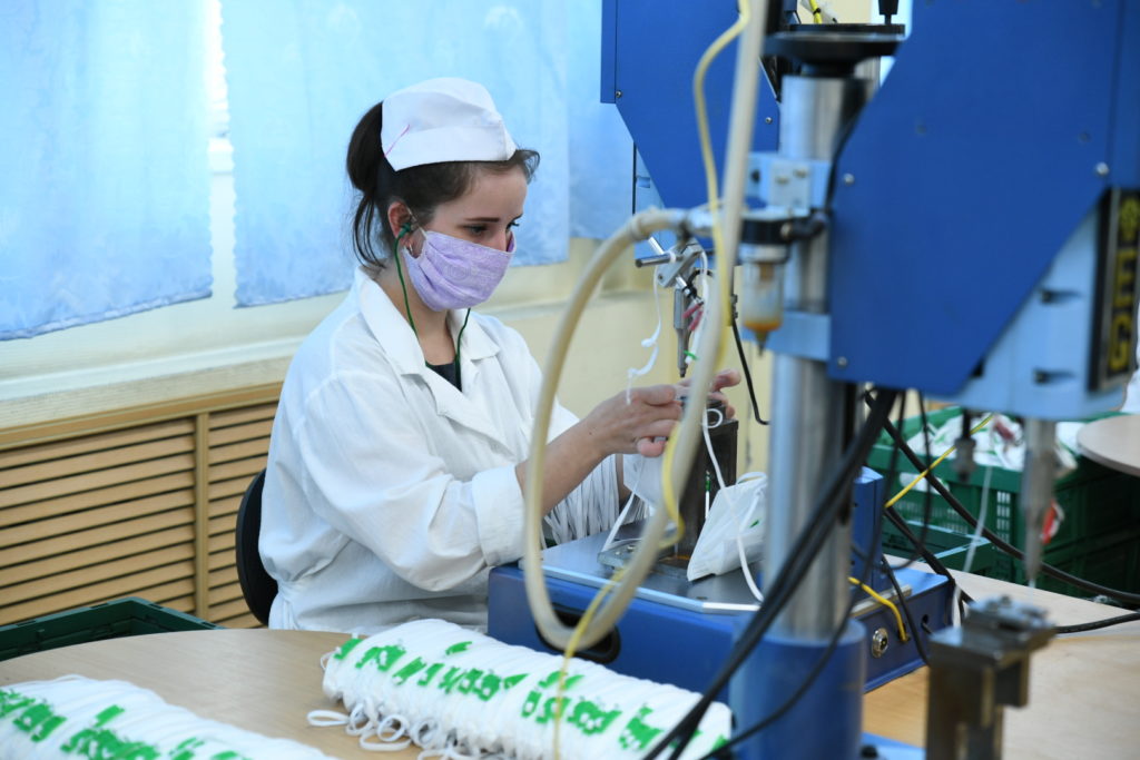 Игорь Руденя и Денис Мантуров посетили предприятия Тверской области