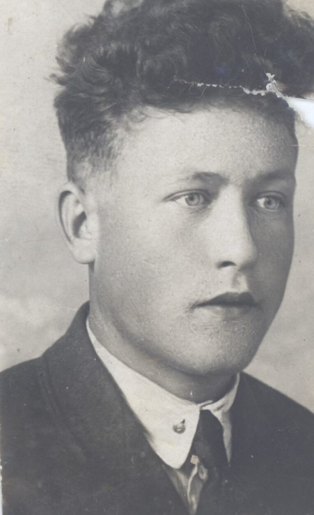 «Бессмертный полк. История РИА «Верхневолжье»: Александр Зайцев «Бессмертный полк. История РИА «Верхневолжье»: Александр Зайцев