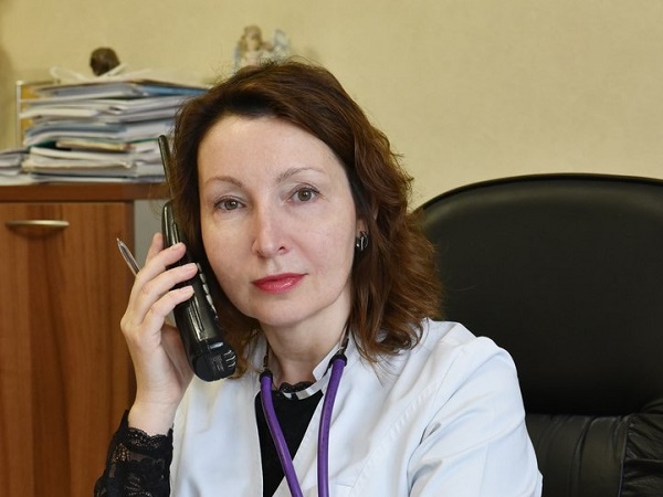 Главный врач тверской больницы Ольга Устинова: у половины людей симптомы коронавируса отсутствуют Главный врач тверской больницы Ольга Устинова: у половины людей симптомы коронавируса отсутствуют