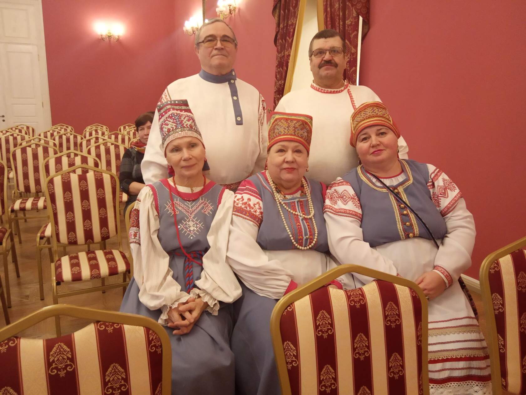Карельский хор ДК "Пролетарка" победил в конкурсе "Мода от народа" Карельский хор ДК "Пролетарка" победил в конкурсе "Мода от народа"