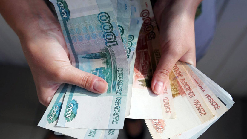 Россияне смогут получить пособия и социальные выплаты без справок Россияне смогут получить пособия и социальные выплаты без справок