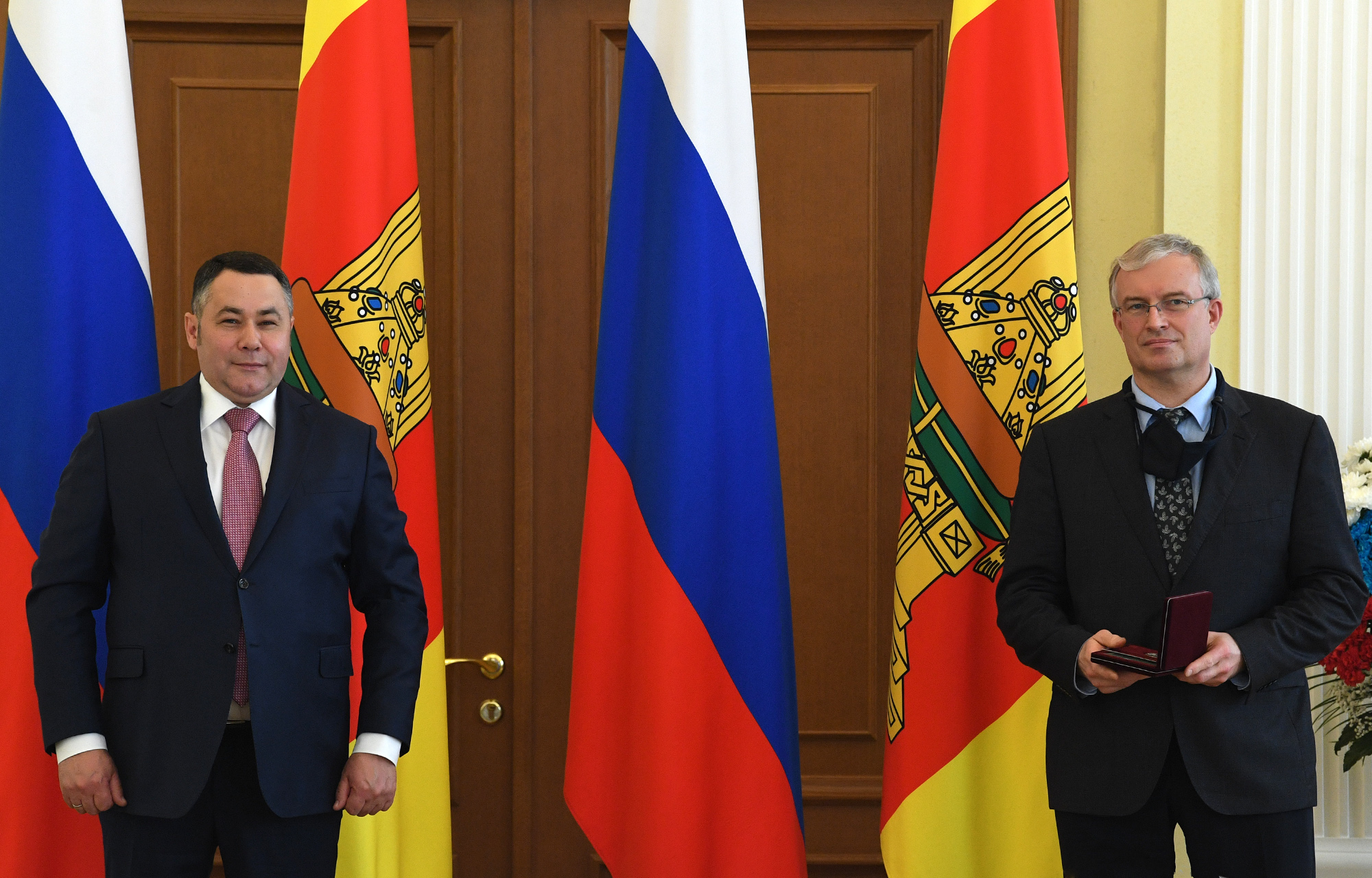 Губернатор накануне Дня России вручил государственные награды жителям Тверской области