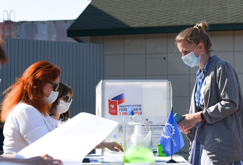 Избиратели оценили санитарную безопасность на участках в Тверской области
