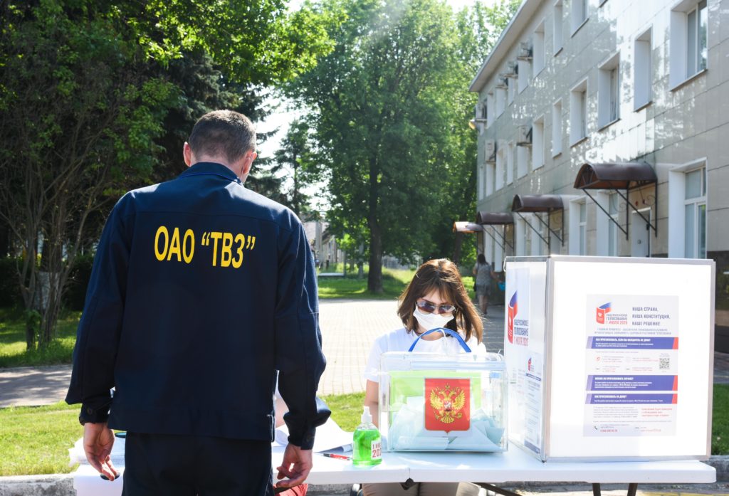 Избиратели оценили санитарную безопасность на участках в Тверской области