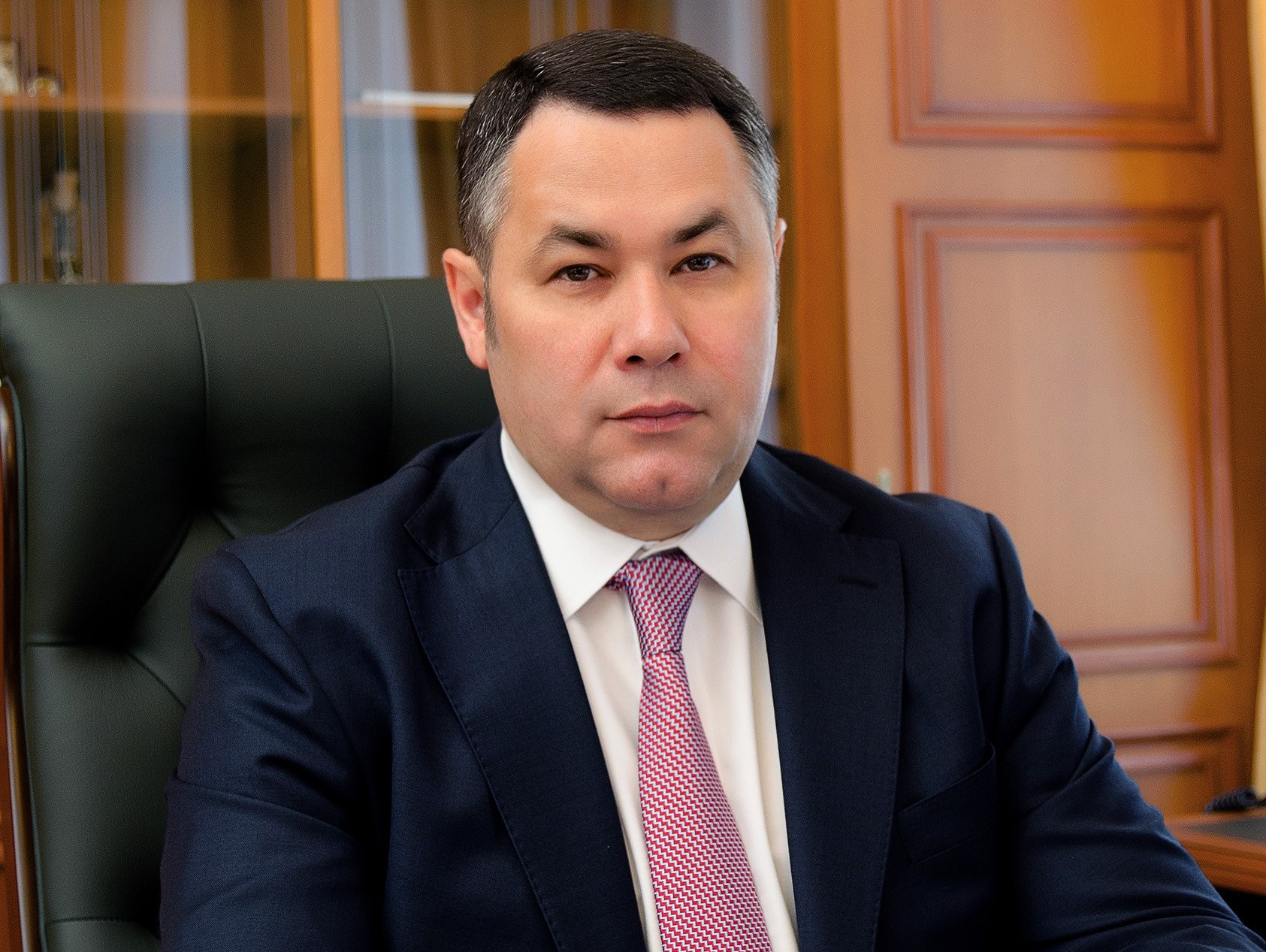 Игорь Руденя поздравил социальных работников Тверской области с профессиональным праздником Игорь Руденя поздравил социальных работников Тверской области с профессиональным праздником