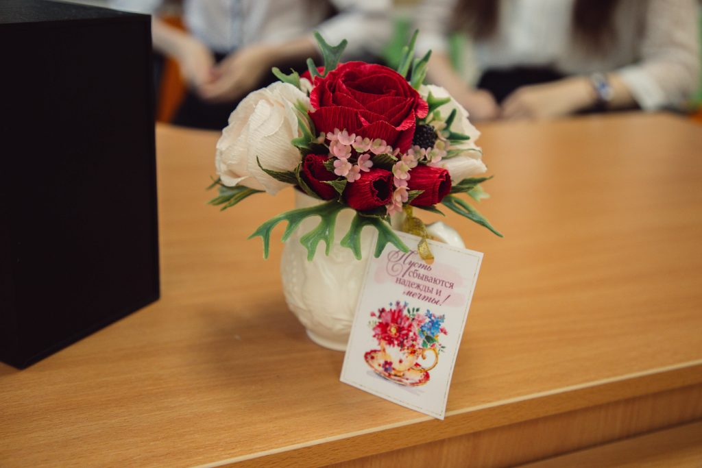 Золотые медалисты пообщались с губернатором Тверской области по видеосвязи