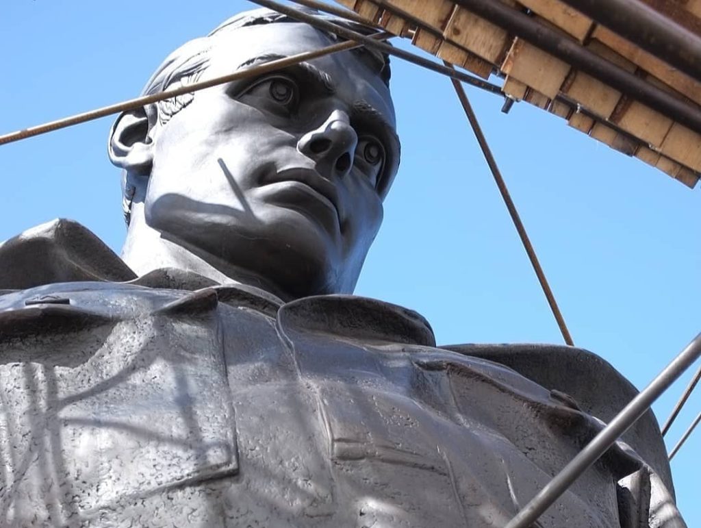 Скульптор Андрей Коробцов поделился свежими фото Ржевского мемориала