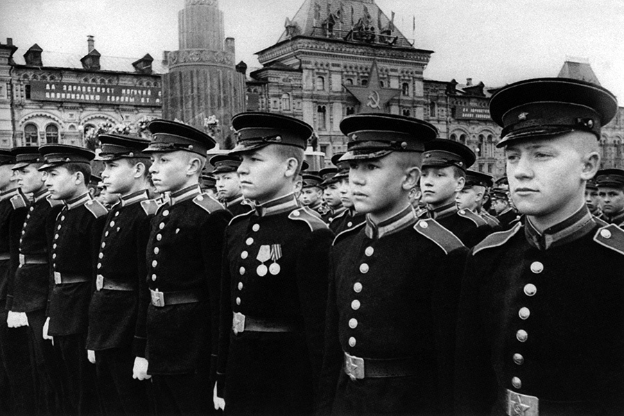 Первый легендарный парад: тверские участники июньского парада Победы 1945 года Первый легендарный парад: тверские участники июньского парада Победы 1945 года
