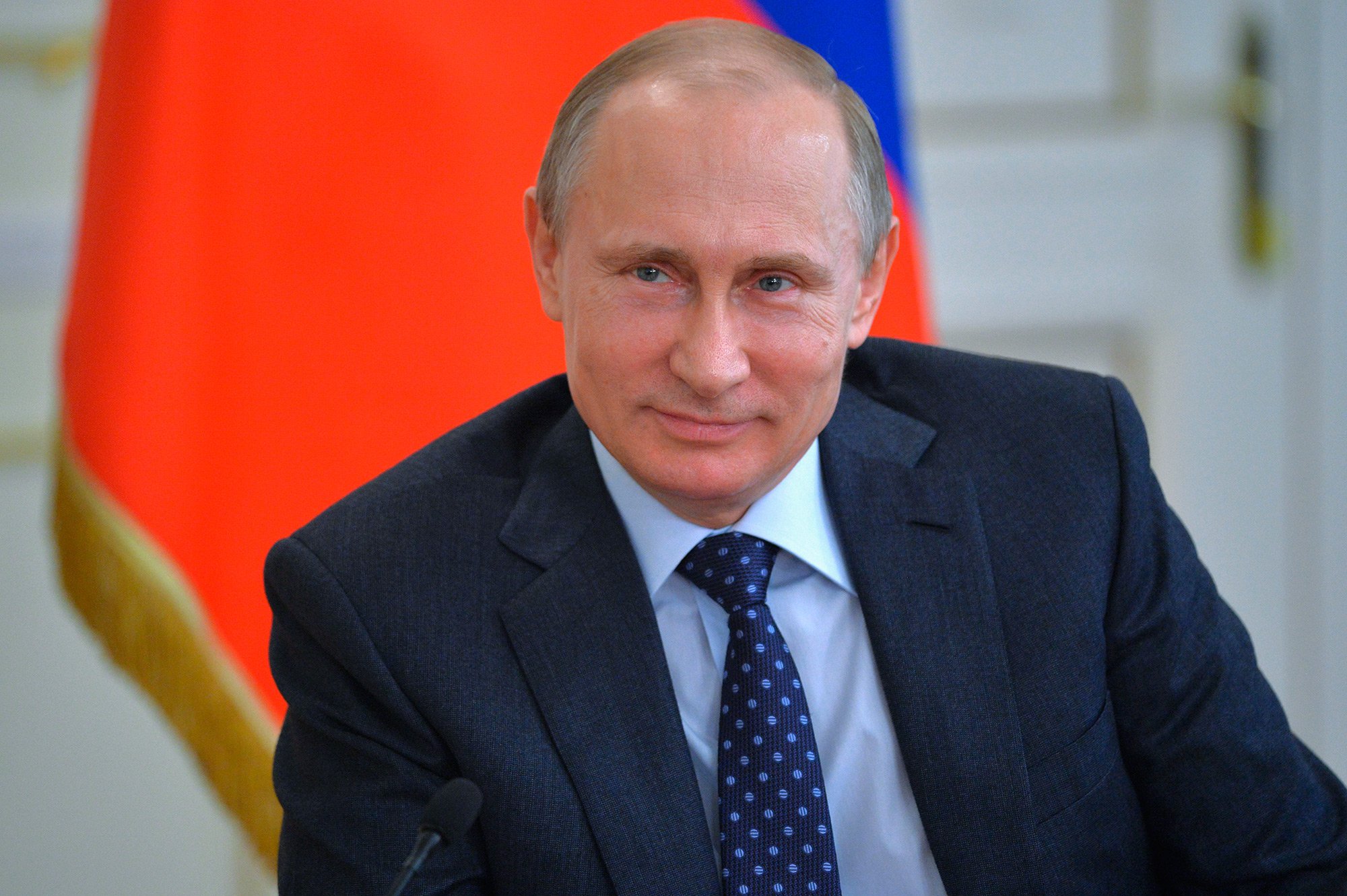 Владимир Путин поздравил жителей Тверской области с Днём России Владимир Путин поздравил жителей Тверской области с Днём России