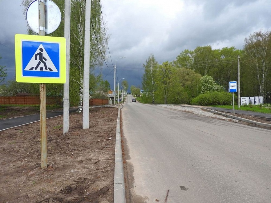 В Калязинском районе продолжаются работы по благоустройству В Калязинском районе продолжаются работы по благоустройству
