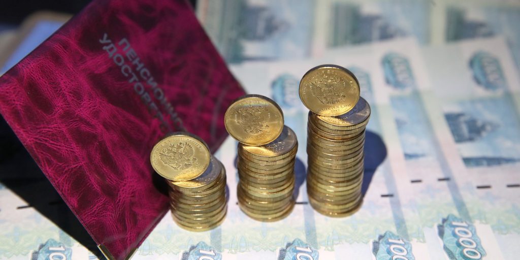 Некоторым пенсионерам повысят пенсии со следующего месяца