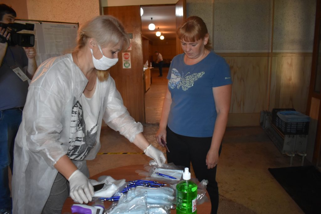 В Западнодвинском районе голосование по поправкам проходит с соблюдением необходимых мер безопасности