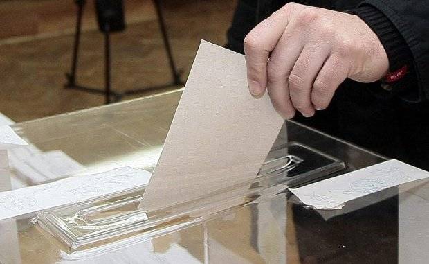 Богдан Пищальников: Это серьёзное решение, поскольку изменения в Конституцию вносятся крайне редко Богдан Пищальников: Это серьёзное решение, поскольку изменения в Конституцию вносятся крайне редко