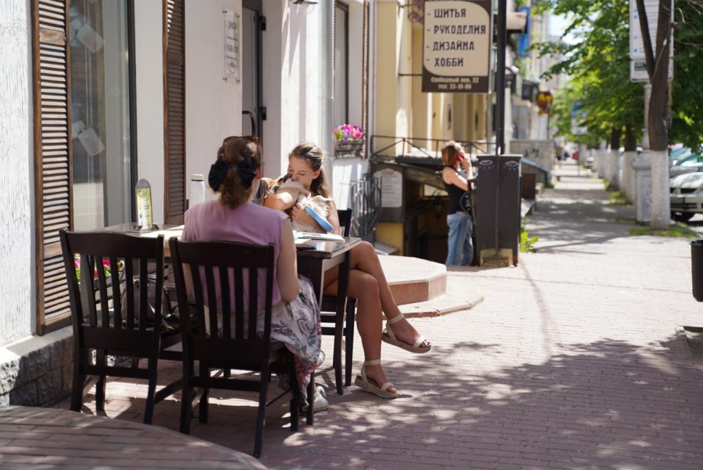 День, когда открылись кафе: тверские заведения приходят в себя после снятия ограничений