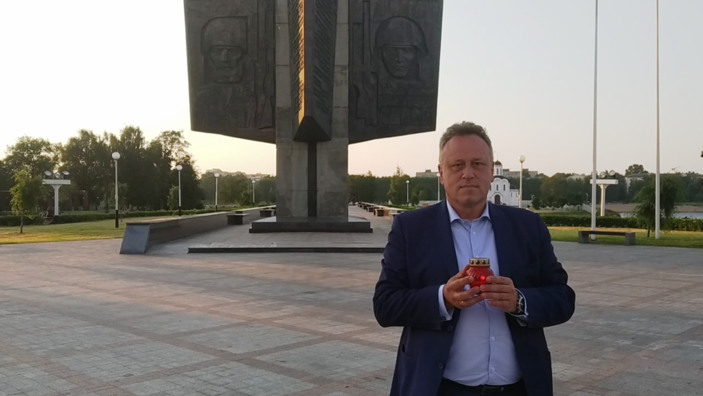 Сотрудники Тверьэнерго приняли участие во всероссийской акции «Свеча памяти»
