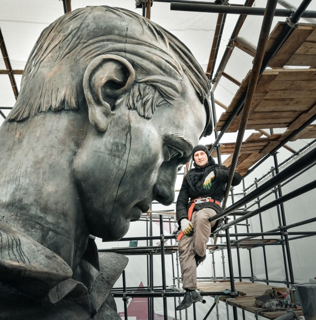 Скульптор рассказал, как работал над Ржевским мемориалом в Тверской области