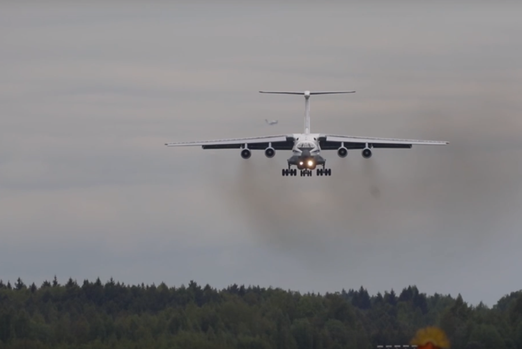 На аэродроме Мигалово в Тверской области прошли первые летние учения