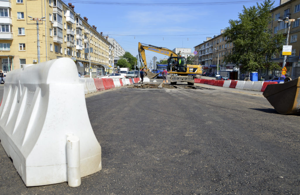 В Твери продолжаются работы по проекту «Безопасные и качественные автомобильные дороги» В Твери продолжаются работы по проекту «Безопасные и качественные автомобильные дороги»