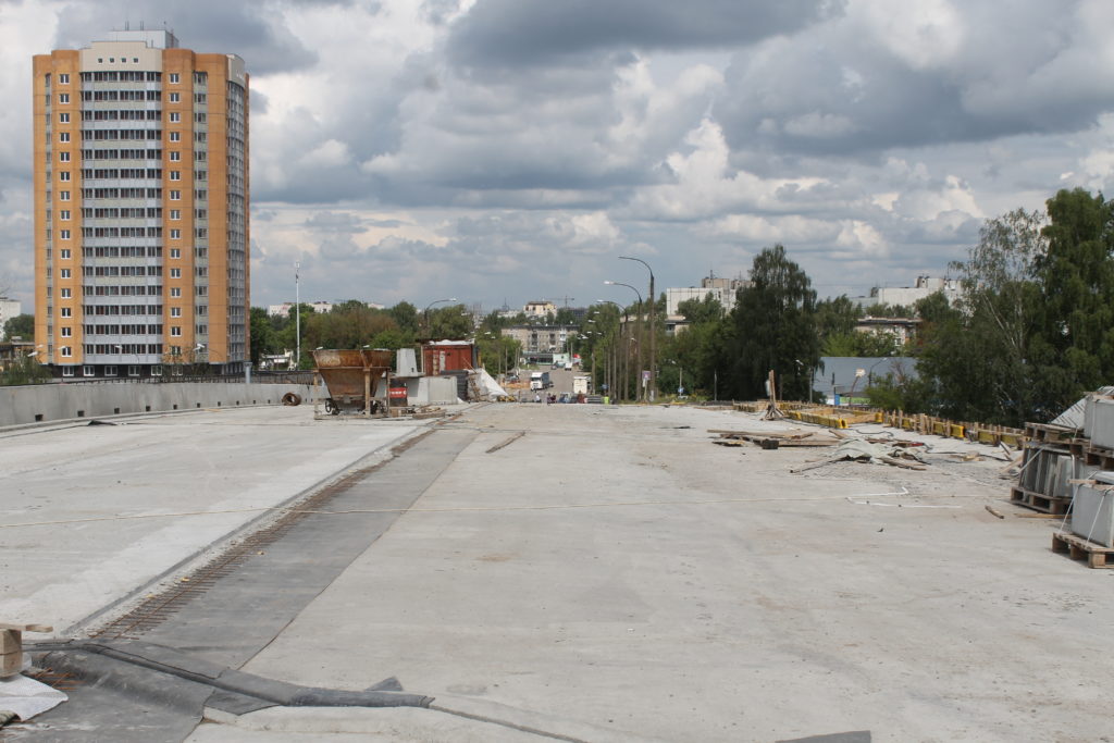 Проливные дожди сказались на ремонте Бурашевского путепровода