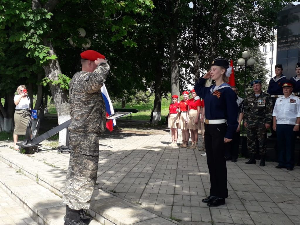 Юнармейцы и жители Тверской области получили благодарность от Заместителя Министра обороны РФ