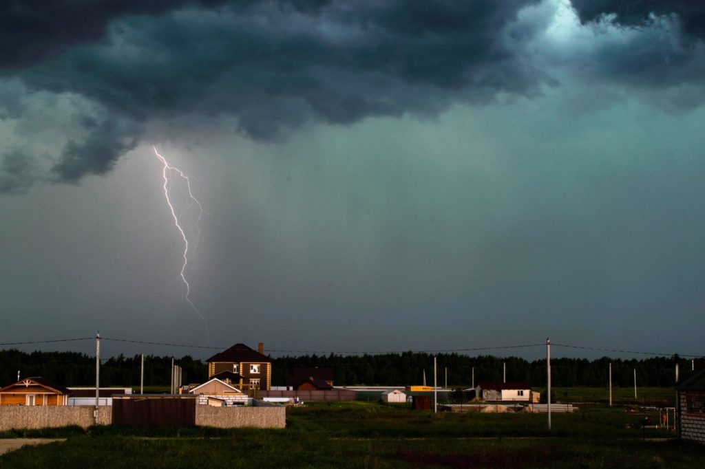 На Тверь надвигаются дожди и грозы