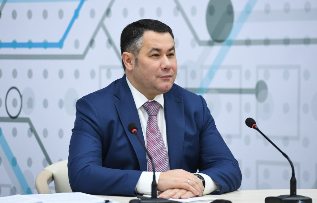 Более 12 тысяч семей Тверской области получат поддержку на приобретение школьной формы для детей