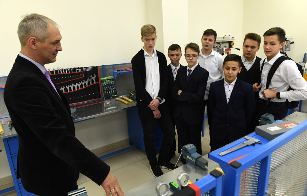 В Тверской области начали работу пять новых социальных учреждений – школы, детские сады и детская поликлиника  