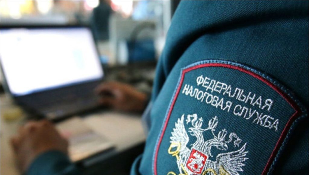 Налоговые инспекции Тверской области возобновляют прием граждан, но только в масках