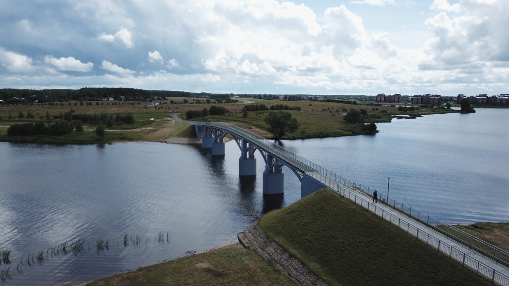 Мост к "Волжскому морю": Игорь Руденя и Зарина Догузова торжественно открыли новый объект в "Завидово"